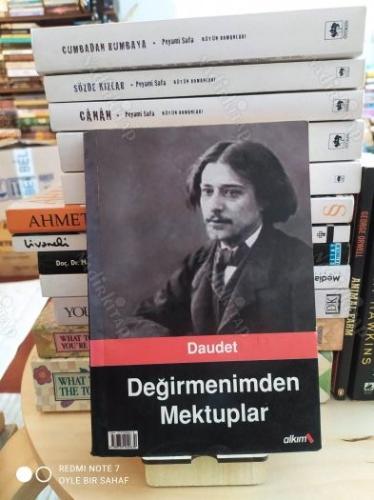 İnsan Ne İle Yaşar / Değirmenimden Mektuplar (2 Eser Tek Kitap)