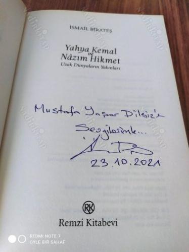 Yahya Kemal ve Nazım Hikmet - Uzak Dünyaların Yakınları (İthaflı İmzalı)