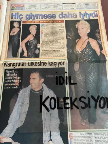 İMPARATOR MAGAZİN GAZETESİ - DOĞUM GÜNÜ HEDİYESİ (TURKİSH - NEWSPAPER) - 9 ARALIK 1998 - TAM TAKIM 18 SAYFADIR -COŞKUN SABAH POSTERİ TAM SAYFA-Hürsan Reklamı Tam Sayfa-Sibel Can-Hakan Ural-Sadık Mantık-Emrah-Ebru Gümüş-Arzu Yanardağ-Mustafa Altoklar-İlknur Soydaş-Ebru Destan-Yıldız Kaplan-Cansever-Mehmet Kavuk-Tank Pınarcan-Ebru Gündeş-Ferdi Tayfur-Nadide Sultan-İbrahim Erkal-Hakan Taşıyan-Coşkun Sabah-Hande Ataizi-Murat Şahin-Billur Kalkavan-İsmet Özhan-Mehmet Ali Erbil-Selin İlotay-Zeynep Mansur-Salih Güney-Eda Moğolu-Ali Aktuna-Sergen-Ayşe San-Dinçer Azaphan-Varolmanın dayanılmaz ağırlığı-Emrah’ın haremi-Beş dakikaya sığdırılan dram-Ebru ile Ferdi’ye JUVE koruması-Dönüşü muhteşem oldu-Ne iş olsa yaparım abi-Hiç giymese daha iyiydi-Kangrular ülkesine kaçıyor-Dumanı tüten aşklar-Kurt çapkına körpe kuzu!-Kazanova halt etmiş-Aktunalar hızlı olur-Sergen’den umudu kesti-Petrolcüye manken sevgili-Sibel Can-Tarkan-Emrah-Aslı Ural-İzzettin Çakıcı-Ceyhan Çubukçu-Hakan Ural-Ayşegül-Coşkun Saba