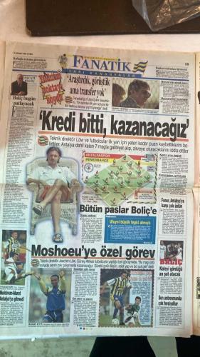 FANATİK SPOR GAZETESİ - TURKISH NEWSPAPER - DOĞUM GÜNÜ HEDİYESİ  - EKSİKSİZ TAM TAKIM GAZETE - 6 KASIM 1998 CUMA - SAYI: 1083 - OKTAY - TAYFUR - TOSHACK - SÜLEYMAN SEBA - ALPAY - MEHMET - GÜVEN TANER - FAİK GURSES - ULVİ GÜVENEROĞLU - ATAF KEÇECİ - DOĞAN BABACAN - ÇETİN - BU VATAN HEPİMİZİN - GERÇEK SPOR GAZETESİ - FANATİK - FANATİK İÇİNDEN - CUP WINNERS - PUAN DURUMU - HAFTANIN MAÇLARI - MUCİZEYİ BAŞARDILAR - TAKIM GİBİ - SEVİNÇ HÜZNE DÖNDÜ - TOSHACK DA ÇILDIRDI - SEBA İNANAMIYORUM - HADI CANIM SİZDE - İNTİHAR GÖRDÜM - YAZIKLAR OLSUN - BU NE REZİLLİK - PERŞEMBENİN GELİŞİ - TÜRKİYE KUPASI KURALAR ÇEKİLİYOR - GOL - KARTAL’DAN DRAMATİK SON - AMAKOCHI BİLGİLİ İLE TRİBÜNDEYDİ - OKTAY-ALPAY KAPIŞTI - BAŞKAN ÇETİN’İN BÜYÜK HEYECANI - KARTAL GOL ARARKEN AVLANDI - 50 MİLYAR PRİM UÇTU - BEŞİKTAŞ - VALERENGA - GALATASARAY - FENERBAHÇE - ANTALYASPOR - TRABZON - KARABÜK - ADANA - ERZURUM - SAKARYA - SAMSUN - BURSA - KOCAELİ - ANKARAGÜCÜ - GAZİANTEP - BEŞİKTAŞ 3-3 VALERENGA - ANTALYASPOR 82-74 FENE