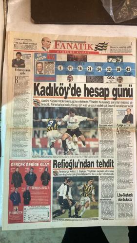 FANATİK SPOR GAZETESİ - TURKISH NEWSPAPER - DOĞUM GÜNÜ HEDİYESİ  - EKSİKSİZ TAM TAKIM GAZETE - 11 KASIM 1998 ÇARŞAMBA - SAYI: 1088 - TAYFUN - MOSHOEU - ABDULLAH ÇEVRİM - GÜVEN TANER - ENGİN VEREL - ULVİ GÜVENEROĞLU - YEMEN EKSİOĞLU - İSMET BADEM - YÜCEL SEÇKİNER - ERSİN TARANOĞLU - İBRAHİM GÜRDAL - YÜKSEL YALOVA - HALUK ULUSOY - RIZA ÇALIMBAY - MUSTAFA DENİZLİ - GORDON MILNE - HALİL MUTLU - ARİF - AYKUT AKICI - BURAK EMAS - BÜLENT ÜNDER - MÜFİT ERKASAP - LEVENT KALKAN - BU VATAN HEPİMİZİN - GERÇEK SPOR GAZETESİ - FANATİK - BU ŞEREF FENER’İN - TRİBÜNLER BOŞ KALDI - FEDERASYONUN AYIBI - AYIP ETTİK - ATATÜRKİYE - İKİ TAKIMA DA TEŞEKKÜRLER - ANKARA’DAN BURUK DÖNÜYORUZ - SAYGIDAN KOŞMADILAR - ATAM İZİNDEYİZ - NOTLAR NOTLAR - GORDON MILNE ASLAN’I EZBERLEDİ - HALİL DÜNYAYI KALDIRDI - ARİF: UZAYLI TAKIMIZ - KIRMIZI HATTA FAKS YAĞDI - FENERBAHÇELİLER SERGEN’İ İSTİYOR - UZAYLI TAKIMIZ - JUVE’NİN KOLU KANADI KIRIK - ÖZÜR DİLEYECEK BİRİ ARANIYOR - BU KADRO YIKILMAZ - CİM BOM’DA RÖTARLI İDMAN - HER