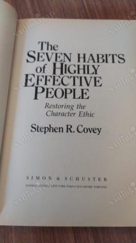 The Seven Habits of Highly Effective People - Powerful Lessons in Personal Change (Etkili İnsanların 7 Alışkanlığı)