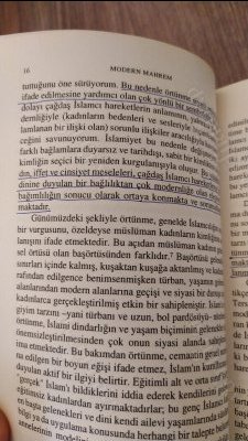 Modern Mahrem - Medeniyet ve Örtünme