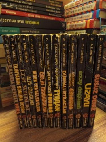 Baskan Yayınları Bilim Kurgu Dizisi 13 Kitap Sıralı Takım