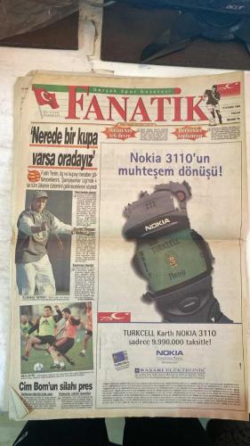FANATİK SPOR GAZETESİ - TURKISH NEWSPAPER - DOĞUM GÜNÜ HEDİYESİ  - EKSİKSİZ TAM TAKIM GAZETE - 15 KASIM 1998 PAZAR - SAYI: 1092 - FATİH TERİM - HASAN ŞAŞ - TAFFAREL - ARİF - HAKAN ŞÜKÜR - BOLİC - MOLDOVAN - FARUK - METİN DİYADİN - ELVİR BALİÇ - SERDAR TATLI - MEHMET Y. YILMAZ - NECATİ BİLGİÇ - ONUR BELGE - ABDULLAH ÇEVRİM - ENGİN VEREL - FERUDUN NİĞDELİOĞLU - MEHMET ALİ CANBEK - BU VATAN HEPİMİZİN - GERÇEK SPOR GAZETESİ - FANATİK - GALATASARAY TRABZONSPOR DEV MAÇ - SAMİ YEN’DE YÜKSEK TANSİYON - FENER ÖZÜR DİLEDİ - İLAÇ GİBİ GALİBİYET - TAŞTAN SU ÇIKARDILAR - KRİTİK SINAVDA KAYIP YOK - ZOR EŞİK - ZORDU AMA KOLAY OLDU - AVRUPA KARMASI - KANARYA GÖNÜL ALDI - FENER AYAĞA KALKTI - BALİÇ’TEN MUHTEŞEM GOL - GENÇLER ANTEP’İ ZOR GEÇTİ - YOK BÖYLE Bİ TEMPO - PUAN DURUMU - HAFTANIN MAÇLARI - GALATASARAY - TRABZONSPOR - FENERBAHÇE - GAZİANTEPSPOR - BEŞİKTAŞ - SAMSUNSPOR - BURSA - İSTANBULSPOR - ADANASPOR - ANKARAGÜCÜ - GENÇLERBİRLİĞİ - ANTALYASPOR - KARABÜKSPOR - SAKARYASPOR - ERZURUMSPOR - ALTAY