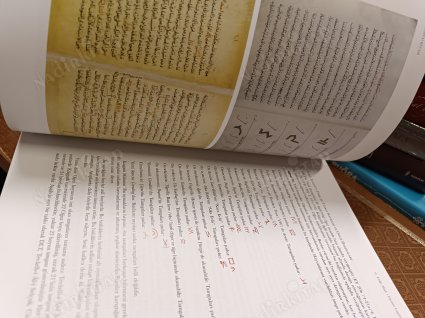 KAŞGARLI MAHMUD KİTABI