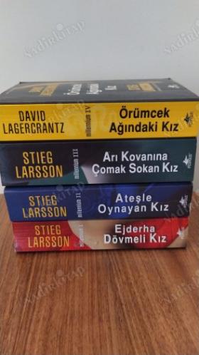 Millennium Serisi : Ejderha Dövmeli Kız, Ateşle Oynayan Kız, Arı Kovanına Çomak Sokan Kız, Örümcek Ağındaki Kız (4 Kitap Takım)