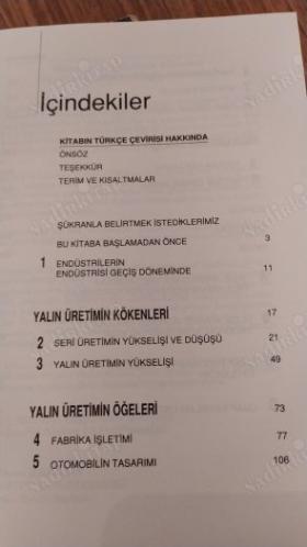 Dünyayı Değiştiren Makina. Otomobilin Geleceği Üzerine (Ciltli / Şömizli)