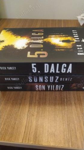 5. Dalga - Sonsuz Deniz - Son Yıldız / 5. Dalga Serisi 3 Kitap Takım