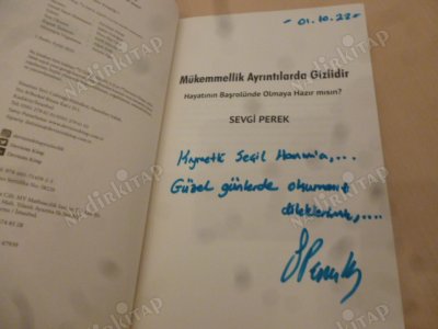 Mükemmellik Ayrıntılarda Gizlidir - Hayatının Başrolünde Olmaya Hazır mısın? (İmzalı)