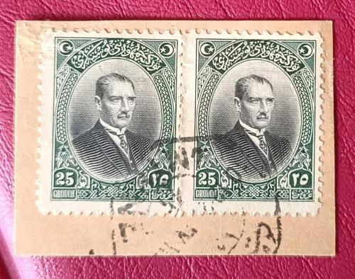 LOT.14 » 1926 Londra Serisinden 25 kurus çift pullu İzmir damgalı fragman