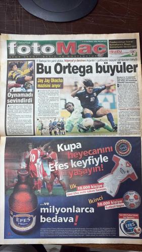 FOTOMAÇ SPOR GAZETESİ - TURKISH NEWSPAPER - DOĞUM GÜNÜ HEDİYESİ  - EKSİKSİZ TAM TAKIM GAZETE -3 HAZİRAN 2002  WERNER LORANT - CHRISTOPH DAUM - NIHAT KAHVECİ - VAHAP HACIOĞLU - HİDAYET TÜRKOĞLU - MEHMET CANSUN - ABEL XAVIER - FABIO CAPELLO - SERGEN - SUMER - RIZA ÇALIMBAY - ÜMİT KAYIHAN - ÇAĞATAY ÇAĞLAR - FEHMİ ÖZGÖLER - AHMET KONANÇ - DAVUT GÜLOĞLU - İSMAİL TÜRTÜT - ŞENOL GÜNEŞ - İLHAN MANSIZ - HAKAN ŞÜKÜR - ROBERTO CARLOS - SCOLARI - EMRE BELÖZOĞLU - RONALDO - SELÇUK MANAV - ŞAFAK KAYARLAR - DOĞAN KOLOĞLU - LEVENT TÜZEMEN - HASMET BABAOĞLU - FATİH DOĞAN  LORANT İKİNCİ DAUM OLAMAZ - CİMBOM DOYMUYOR - HASAN ŞAŞ YOLCU - YALVARARAK FUTBOLCU ALDIK - İLAHİ BARIŞ UÇAKTA KALDI - KOMANDO FENER CANLI YAYINDA - A MİLLİLER PARAYA DOYMADI - ANTALYA PAZARI - DENİZLİSPOR ZARAR ETTİ - TRABZON’A YENİ LİBERO - SERGEN İŞİ ARAP SAÇI - EZDİ GEÇTİ - ZAFERE DOYMUYOR - FENER BORSA’YA EKİM’DE GİRİYOR - HASAN ŞAŞ’A ROMA TALİP - DARISI BAŞIMIZA - FRANSA SENEGAL’E YENİLDİ - HAKAN’LA FIRTINA GİBİ ESERİZ - BREZİLY