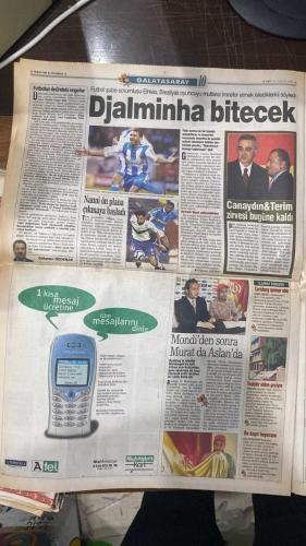 FOTOMAÇ SPOR GAZETESİ - TURKISH NEWSPAPER - DOĞUM GÜNÜ HEDİYESİ  - EKSİKSİZ TAM TAKIM GAZETE - 18 HAZİRAN 2002 SALI  AZİZ YILDIRIM - NİHAT ÖZDEMİR - ALİ YILDIRIM - ORTEGA - ALMEYDA - WASHINGTON - SERGEN YALÇIN - AHMET DURSUN - YILDIRIM DEMİRÖREN - HÜSNÜ GÜRELİ - İBRAHİM ALTINSAY - ALİ DÜRÜST - OZHAN CANAYDIN - MONDRAGON - PASCAL NOUMA - BURAK ELMAS - OSCAR CORDOBA - ZAGO - HAKAN ŞÜKÜR - EMRE BELÖZOĞLU - OKAN BURUK - YILDIRAY BAŞTÜRK - LUCIO - MUSTAFA DENİZLİ - ŞENOL GÜNEŞ - SCOLARI - TUNCAY ŞANLI - SERVET ÇETİN - HENRIK LARSSON - BRUNO METSU - HENRI CAMARA - ALPAY ÖZALAN - ERGÜN PENBE - RÜŞTÜ REÇBER - COLLINA  GALATASARAY SERHAT’LA ANLAŞTI, FENERBAHÇE ALARMA GEÇTİ - A MİLLİ TAKIM BUGÜN JAPONYA İLE ÇEYREK FİNAL İÇİN SAHADA - ŞENOL GÜNEŞ: “FUTBOLCULAR TARİH ÖTESİNE GEÇECEK” - HAKAN ŞÜKÜR 77. KEZ MİLLİ FORMAYI GİYEREK REKOR KIRDI - RÜŞTÜ SAKATLIĞA RAĞMEN KALEDE - ALPAY: “TURA YAKIN TARAF BİZİZ” - OKAN BURUK SAKATLIĞI NEDENİYLE KUPADA FORMA GİYEMEDİ, SENEGAL MAÇINA YETİŞMEYİ UMUYOR - SENEG