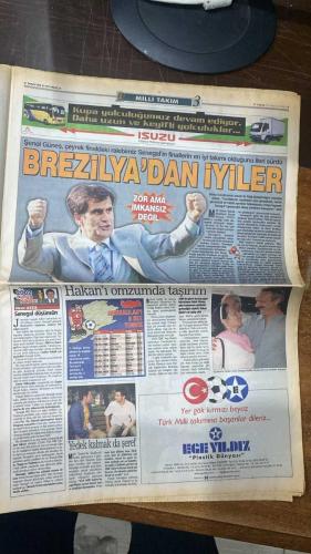FOTOMAÇ SPOR GAZETESİ - TURKISH NEWSPAPER - DOĞUM GÜNÜ HEDİYESİ  - EKSİKSİZ TAM TAKIM GAZETE - 21 HAZİRAN 2002 CUMA  ALMEYDA - JILBERTO SILVA - SADETTİN SARAN - HAKAN BİLAL KUTLUALP - LORANT - ALİ GÜNEŞ - WASHINGTON - REVIVO - ORTEGA - CEYHUN - YUSUF - OKTAY - MUSTAFA DOĞAN - RAPAIÇ - OGÜN - MONDRAGON - HASAN ŞAŞ - CAPONE - FATİH TERİM - MAURICIO POCHETTINO - DJALMINHA - ALPAY ÖZALAN - HAKAN ŞÜKÜR - ŞENOL GÜNEŞ - BRUNO METSU  ALMEYDA TRANSFERİNDE SON TANGO: FENERBAHÇE KARAR AŞAMASINDA, JILBERTO SILVA İÇİN BREZİLYA’DA GÖRÜŞMELER - SADETTİN SARAN VE HAKAN BİLAL KUTLUALP RAPOR SUNACAK - REVIVO: “BOMBA GİBİ GELİYORUM, ŞAMPİYONLAR LİGİ VE TÜRKİYE’DE ZİRVEYE ÇIKACAĞIZ” - ALİ GÜNEŞ ALMANYA’DA AİLESİNE EV ALDI - GALATASARAY HASAN ŞAŞ’A 3 YIL İÇİN 3.3 MİLYON DOLAR TEKLİF HAZIRLIYOR - MONDRAGON’UN FRANSA YASAĞI KALKTI - CAPONE BREZİLYA’DA ACI GÜNLER YAŞIYOR - GALATASARAY POCHETTINO İÇİN ATAKTA, DJALMINHA GÜNDEMDE - SENEGAL TEKNİK DİREKTÖRÜ METSU: “TÜRKİYE’Yİ GEÇMEDEN YARI FİNALİ DÜŞÜNMEK DOĞRU D