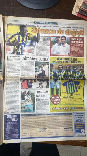 FOTOMAÇ SPOR GAZETESİ - TURKISH NEWSPAPER - DOĞUM GÜNÜ HEDİYESİ  - EKSİKSİZ TAM TAKIM GAZETE - 22 HAZİRAN 2002 CUMARTESİ  ALMEYDA - JILBERTO SILVA - SADETTİN SARAN - HAKAN BİLAL KUTLUALP - LORANT - ALİ GÜNEŞ - WASHINGTON - REVIVO - ORTEGA - CEYHUN - YUSUF - OKTAY - MUSTAFA DOĞAN - RAPAIÇ - OGÜN - MONDRAGON - HASAN ŞAŞ - CAPONE - FATİH TERİM - MAURICIO POCHETTINO - DJALMINHA - ALPAY ÖZALAN - HAKAN ŞÜKÜR - ŞENOL GÜNEŞ - BRUNO METSU - HAKAN ÜNSAL - ERGÜN PENBE - ABDULLAH ERCAN - OSCAR RUIZ  TÜRKİYE SENEGAL KARŞISINDA: ÇEYREK FİNAL YETMEZ, HEDEF YARI FİNAL - OSAKA’DA SAHNE ALIYORUZ, MAÇI OSCAR RUIZ YÖNETECEK - HAKAN ÜNSAL SAKAT, YERİNE ERGÜN YA DA ABDULLAH - ŞENOL GÜNEŞ: “OYUNCULARIMDAN OLAĞANDIŞI BİR ŞEY İSTEMİYORUM, SADECE BİRAZ DAHA FAZLA GAYRET” - ALPAY: “SENEGAL’İ YENİP DÜNYANIN EN İYİ 4 TAKIMINDAN BİRİ OLACAĞIZ” - HAKAN ŞÜKÜR: “İŞİMİZ BİTMEDİ, DAHA ÇOK ZAFER VAR” - BREZİLYA İNGİLTERE’Yİ YENEREK YARI FİNALDE, ALMANYA ABD’Yİ ELEDİ - FENERBAHÇE SON YABANCI TRANSFERİNDE GILBERTO SILVA’YI