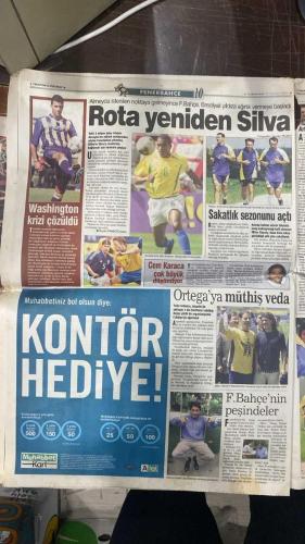 FOTOMAÇ SPOR GAZETESİ - TURKISH NEWSPAPER - DOĞUM GÜNÜ HEDİYESİ  - EKSİKSİZ TAM TAKIM GAZETE -29 HAZİRAN 2002 CUMARTESİ  ELVIR BALİÇ - BURAK ELMAS - FATİH TERİM - HASAN ŞAŞ - ERGÜN PENBE - HAKAN ŞÜKÜR - HAKAN ÜNSAL - OKAN BURUK - ÜMİT DAVALA - RÜŞTÜ REÇBER - ALPAY ÖZALAN - BÜLENT KORKMAZ - YILDIRAY BAŞTÜRK - EMRE BELÖZOĞLU - ŞENOL GÜNEŞ - AZİZ YILDIRIM - ARIEL ORTEGA - REVIVO - GILBERTO SILVA - NİHAT KAHVECİ - SİMAO - HALUK ULUSOY  TÜRKİYE GÜNEY KORE İLE ÜÇÜNCÜLÜK MAÇINDA: “HAYDİ TÜRKİYE ŞEREF KÜRSÜSÜNE” - MAÇ BUGÜN 14.00’TE DAEGU’DA, HAKEM KUVEYT’TEN MANE - HAKAN ÜNSAL VE OKAN BURUK İLK 11’DE, HAKAN ŞÜKÜR FORVETTE - BREZİLYA-ALMANYA FİNALİ YARIN YOKOHAMA’DA - ELVIR BALİÇ GALATASARAY’A İMZA ATTI, “KEFEN GİYERİM, CİMBOM FORMASI GİYMEM” SÖZLERİNİ İNKAR ETTİ - BALİÇ’E 3+1 YILLIK SÖZLEŞME VE YILLIK 1 MİLYON DOLAR GARANTİ - GALATASARAY BREZİLYA’DAN FABIO PINTO VE FELIPE’Yİ GETİRİYOR - FATİH TERİM: “İLK BOMBA BENİM” - PSG’DEN ALEX İÇİN GÖRÜŞMELER SÜRÜYOR - MİLLİ TAKIM POSTERİ TAM SAYFA