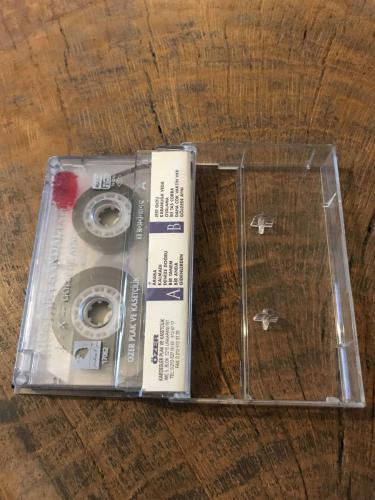 MUSTAFA SANDAL - GÖLGEDE AYNI - KASET