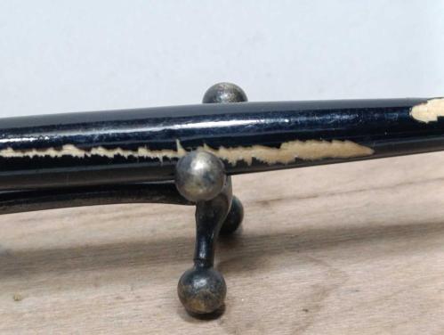 KLM2----METAL DEKORLU ESKİ AHŞAP DİVİT KALEM