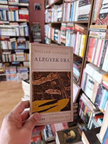A Legyek Ura ( William Golding ) Sineklerin Tanrısı Macarca