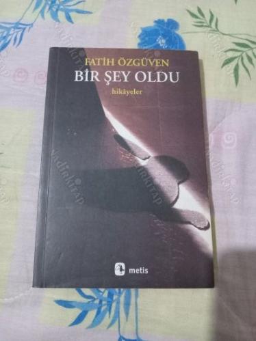 Bir Şey Oldu