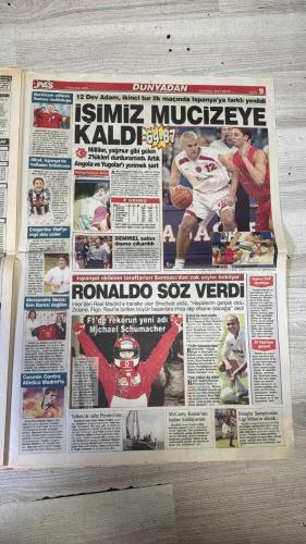 PAS SPOR GAZETESİ - 03 EYLÜL 2002 - KANARYA'DA KAVGA - F.BAHÇE SABRETSİN - DEVLER DAĞILDI - BAŞKAN HAKLI - SÖZÜNÜ TUTTU - CİM BOM ÇIKAR - ÖDEME ZAMANI - AÇILINCA İZLEYİN - SÜMER'DEN GÜVENOYU - RİZE YAMAN OLDU - GELECEĞİN TAKIMI - BERABER GELDİK BERABER GİDERİZ - A.GÜCÜ ŞİMDİDEN ALAVES'E KİLİTLENDİ - SAMSUN'DA ÇİFTE ÜZÜNTÜ - İLKLERİN HAFTASI - KARTAL EVİNDE KANATLANDI - KAYA: BİRLİK OLALIM - SPOR TOTO 12 MİLYAR VERDİ - HERKES İŞİNİ YAPMALI - EKSİKLERİ GİDERECEĞİZ - FATİH UĞURLU GELDİ - ASLAN'A KAPLAN PENÇESİ - FENER'İN WASHINGTON'U VAR - KÖRFEZE TİMSAH YAĞMURU - GENÇLER KOŞAR ADIM - A.GÜCÜ & İSTANBUL GÜLDÜ - JUPP DERWALL  - ORHAN ZEKİ AK  - LORANT  - WASHINGTON  - AZİZ YILDIRIM  - ANDERSSON  - ALİ URAS  - FATİH TERİM  - ENGİN  - AYBABA  - ÖZKAN SÜMER  - SAMET  - YAMAN  - FATİH TEKKE  - TÜTÜNEKER  - SAİM ALTUNTERİM  - KÖKSAL  - KORAY  - YANAL  - HİKMET TANRIVERDİ  - GÜLAY  - OKAN  - M. EMİN ULUÇ  - ERSUN YANAL  - ALİ İHSAN KAYA  - CİVELEK  - BECKHAM  - ROMEO  - NİHAT KAHVECİ  - CRESPO