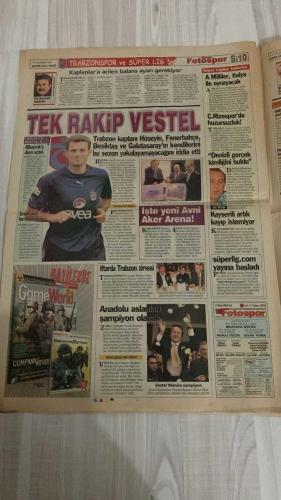 FOTOSPOR SPOR GAZETESİ - TURKISH NEWSPAPER - DOĞUM GÜNÜ HEDİYESİ  - EKSİKSİZ TAM TAKIM GAZETE - 16 EKİM 2006 PAZARTESİ  ALEX DE SOUZA - ÖNDER TURACI - TÜMER METİN - SERKAN BALCI - CAN ARAT - KERİM ZENGİN - AZİZ YILDIRIM - MARCELLO LIPPI - ZICO - GÖKHAN ZAN - İBRAHİM ÜZÜLMEZ - SERDAR KURTULUŞ - BURAK YILMAZ - İBRAHİM AKIN - RİCARDİNHO - DELGADO - TIGANA - NURİ ALBAYRAK - ERSEN MARTİN - HÜSEYİN ÇİMSİR - AHMET NAZİF ZORLU - HALUK ÇUBUKÇU - MUAZZEZ ERSOY - MEHMET ALİ YILMAZ - İBRAHİM CEVAHİR  FENERBAHÇE’DE TARAFTARLAR ANKARASPOR BERABERLİĞİ SONRASI YÖNETİMİ ELEŞTİRDİ: “TÜRK OYUNCULAR HARCANMAZ, ALEX KOŞMUYOR, TAKIMDA DEVRİM ŞART” - ZICO’NUN GELECEĞİ TARTIŞILIYOR, İTALYAN BASINI LİPPİ’NİN TÜRKİYE İLE TEMAS HALİNDE OLDUĞUNU YAZDI - BEŞİKTAŞ GENÇLERBİRLİĞİ’Nİ GÖKHAN ZAN’IN GOLÜYLE GEÇTİ, LİGDE 3. SIRAYA YÜKSELDİ - RİCARDİNHO OYUNA GİRDİ, MAÇIN KADERİNİ DEĞİŞTİRDİ, UEFA KUPASI’NDA TOTTENHAM MAÇI ÖNCESİ MORAL OLDU - TRABZONSPOR’DA ALBAYRAK’A DAVA, ERSEN MARTİN MİLLİ FORMAYI İSTİYOR, HÜSEYİN ÇİM