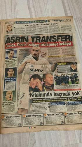 FOTOSPOR SPOR GAZETESİ - TURKISH NEWSPAPER - DOĞUM GÜNÜ HEDİYESİ  - EKSİKSİZ TAM TAKIM GAZETE -  19 EKİM 2006 PERŞEMBE  GALATASARAY - BEŞİKTAŞ - FENERBAHÇE - NEWCASTLE UNITED - TOTTENHAM HOTSPUR - CLUB BRUGGE - BAYER LEVERKUSEN - D.BÜKREŞ - MANCHESTER UNITED - ATLETICO MADRID - FERNANDO TORRES - YILDIRIM DEMİRÖREN - JEAN TIGANA - DELGADO - RİCARDİNHO - SINAN ENGİN - RUNJE - LEDLEY KING - EDGAR DAVIDS - MARTIN JOL - APPİAH - MARTINS - KEZMAN - CARLOS  GALATASARAY DEVLER LİGİ’NDE ERKEN GOLLE BAŞLADI AMA İKİ GARİP GOL VE HATALAR SONUCU YİNE HÜSRANA UĞRADI - FUTBOL OTORİTELERİ: “AH, O YARIM SAATLİK GALATASARAY” - BEŞİKTAŞ UEFA KUPASI’NDA TOTTENHAM İLE KARŞILAŞIYOR, SİNAN ENGİN: “RİCARDİNHO OLMADAN ASLA” - TIGANA RİCARDİNHO’YU İLK 11’DE DENEDİ, SAMBACI OYUN KURUCU OLACAK - DEMİRÖREN’İN 50 MİLYON EUROLUK HAYALİ: FERNANDO TORRES - MANCHESTER UNITED TORRES İÇİN 30 MİLYON EURO VE İKİ FUTBOLCU TEKLİF ETTİ, ATLETICO REDDETTİ - TOTTENHAM’IN YILDIZI EDGAR DAVIDS: “BİZ BEŞİKTAŞ’TAN DAHA İYİ TAKIMIZ”
