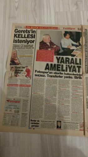FOTOSPOR SPOR GAZETESİ - TURKISH NEWSPAPER - DOĞUM GÜNÜ HEDİYESİ  - EKSİKSİZ TAM TAKIM GAZETE - 20 EKİM 2006 CUMA  ALEX DE SOUZA - MARIUS GERETS - AZİZ YILDIRIM - YILDIRIM DEMİRÖREN - JEAN TIGANA - DELGADO - RİCARDİNHO - RUNJE - NOBRE - GÖKHAN ZAN - ERSEN MARTİN - ZİYA DOĞAN - ZİYYAT KAFKAS - HÜSEYİN ÇİMSİR - JOSE KLEBERSON - KAROL PECZE - FARUK HADŽIBEGIĆ - SEDAT PEKER - HAKAN BALTA - SERVET ÇETİN - HOLSKO - ZELENKA - BALILI  GALATASARAY DEVLER LİGİ’NDE ERKEN GOL BULDU AMA İKİ GARİP GOL VE HATALAR SONUCU YİNE HÜSRANA UĞRADI - FUTBOL OTORİTELERİ: “AH, O YARIM SAATLİK GALATASARAY” - FENERBAHÇE UEFA’DA NEWCASTLE’A 1-0 YENİLDİ, SİBIERSKI’NİN ŞANS GOLÜ GECEYİ KARARTTI - BEŞİKTAŞ İNÖNÜ’DE TOTTENHAM’A 2-0 MAĞLUP OLDU, BERBATOV VE GHALY GOLLERİ ATTI - TARAFTARLAR RUNJE’Yİ ELEŞTİRİYOR, RİCARDİNHO MUTLAKA OYNAMALI - DEMİRÖREN’İN 50 MİLYON EUROLUK HAYALİ: FERNANDO TORRES - TRABZONSPOR GENÇLERBİRLİĞİ KARŞISINDA ANKARA’DA ZİRVE YÜRÜYÜŞÜNÜ SÜRDÜRMEK İSTİYOR, ERSEN MARTİN: “BU HAFTA DA BOŞ GEÇMEYECE