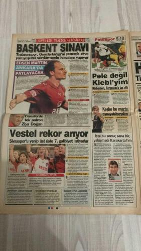 FOTOSPOR SPOR GAZETESİ - TURKISH NEWSPAPER - DOĞUM GÜNÜ HEDİYESİ  - EKSİKSİZ TAM TAKIM GAZETE - 20 EKİM 2006 CUMA  ALEX DE SOUZA - MARIUS GERETS - AZİZ YILDIRIM - YILDIRIM DEMİRÖREN - JEAN TIGANA - DELGADO - RİCARDİNHO - RUNJE - NOBRE - GÖKHAN ZAN - ERSEN MARTİN - ZİYA DOĞAN - ZİYYAT KAFKAS - HÜSEYİN ÇİMSİR - JOSE KLEBERSON - KAROL PECZE - FARUK HADŽIBEGIĆ - SEDAT PEKER - HAKAN BALTA - SERVET ÇETİN - HOLSKO - ZELENKA - BALILI  GALATASARAY DEVLER LİGİ’NDE ERKEN GOL BULDU AMA İKİ GARİP GOL VE HATALAR SONUCU YİNE HÜSRANA UĞRADI - FUTBOL OTORİTELERİ: “AH, O YARIM SAATLİK GALATASARAY” - FENERBAHÇE UEFA’DA NEWCASTLE’A 1-0 YENİLDİ, SİBIERSKI’NİN ŞANS GOLÜ GECEYİ KARARTTI - BEŞİKTAŞ İNÖNÜ’DE TOTTENHAM’A 2-0 MAĞLUP OLDU, BERBATOV VE GHALY GOLLERİ ATTI - TARAFTARLAR RUNJE’Yİ ELEŞTİRİYOR, RİCARDİNHO MUTLAKA OYNAMALI - DEMİRÖREN’İN 50 MİLYON EUROLUK HAYALİ: FERNANDO TORRES - TRABZONSPOR GENÇLERBİRLİĞİ KARŞISINDA ANKARA’DA ZİRVE YÜRÜYÜŞÜNÜ SÜRDÜRMEK İSTİYOR, ERSEN MARTİN: “BU HAFTA DA BOŞ GEÇMEYECE