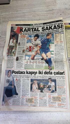 PAS SPOR GAZETESİ - 08 EYLÜL 2002 - SAKARYASPOR TRAFİĞE 5 KURBAN VERDİ - DOĞAN SERBESTTE DÜNYA ŞAMPİYONU OLDU - MUHTEŞEMSİNİZ - SLOVAKYA ÖNÜNDE ŞOV - KARTAL ŞAKASI - LORANT-İLYAS BULUŞTU - İYİ FUTBOL İYI SKOR - ALKIŞLAR ARİF'E - MONDİ FARKI - TERİM ÇIKMAZI - BİYEDİC: ÇIKIŞIMIZ SÜRECEK - SAMSUNSPOR'UN TADI YOK - İMPARATOR ÇIKMAZ SOKAKTA - G.SARAY YARA SARIYOR - YURGUN MALATYA - MEKSİKALI İLK FIRÇAYI YEDİ - FELİPE İŞİ SIKI TUTUYOR - CHRİSTİAN GOLÜ SEVDİ - KARDEŞLERİN MAÇI GALİBİ İSTANBUL - ALTAY'DA TURMUŞ RÜZGARI ESİYOR - ELAZIĞ'DA BULAK'IN YERİNE TOK - ARİF ERDEM  - SERHAT  - HAKAN ŞÜKÜR  - İLHAN MANSIZ  - HASAN ŞAŞ  - ERGÜN PENBE  - LORANT  - İLYAS TÜFEKÇİ  - SERDAR ŞENKAYA  - ARİF  - BİYEDİC  - BERKANT  - TERİM  - HASAN ÖZER  - ALEX  - M.HACIOGLU  - DENİZ  - ÖMER  - SERGİO ALMAGUER  - FELİPE  - CHRİSTİAN  - TURMUŞ  - BULAK  - TOK  - MUSTAFA  - ALİ CEMAL  - CESAR  - VIOLA  - CAVCAV  - HARUN DOĞAN  - MARGARYAN  - GÜLHAN  - POLATÇI  - KORAY  - KÜRŞAT  - ALİAGHAN MARONGS  - MURAT