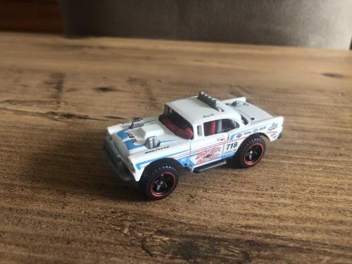 Hot Wheels / Big-Air Bel-Air