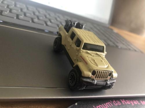 Hot Wheels / Jeep Gladiator