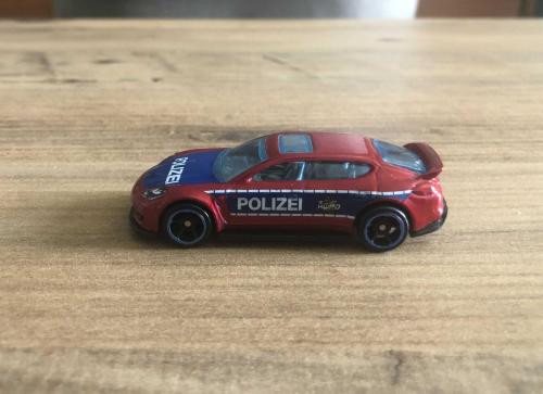 Hot Wheels / Porsche Panamera