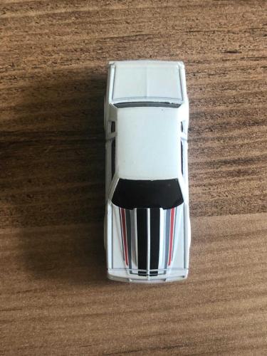 Hot Wheels / '86 Monte Carlo