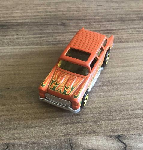 Hot Wheels / Chevy Nomad