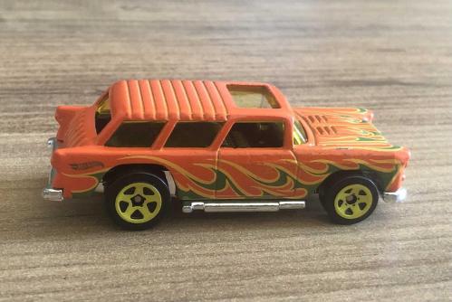 Hot Wheels / Chevy Nomad