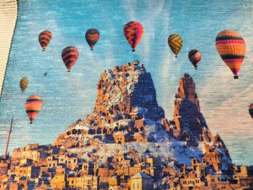 Kapadokya Balon Temalı Halı - Mouse Pad - MAsa Üzeri Dokuma Halı - Kapadokya Hediyelik --- 005