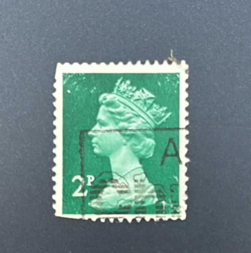 İngiltere Pulu - England Stamp -  Postadan Geçmiş Pul Filateli - DAMGALI -KRALİÇE II. ELIZABETH TEMALI PUL,  2 PARA - YABANCI PULLAR -NOSTALJİK DOĞUM GÜNÜ HEDİYESİ