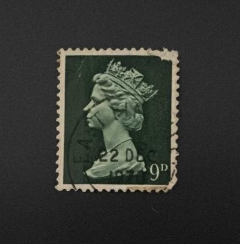 İngiltere Pulu - England Stamp - Postadan Geçmiş Pul Filateli - 1970 DAMGALI - KRALİÇE II. ELIZABETH TEMALI PUL, 9 PARA - YABANCI PULLAR - NOSTALJİK DOĞUM GÜNÜ HEDİYESİ