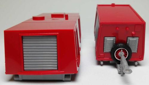 FRANSIZ SOLİDO MARKA İTFAİYE SERİSİ ''FRANSA MOTOPOMPA MEURTHE & MOSELLE'' 1:50 ÖLÇEKLİ METAL GÖVDELİ MODEL ARABA KORUMA PAKETİNDE