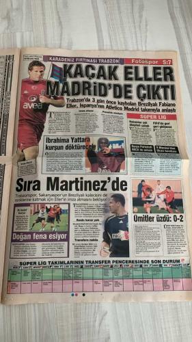 FOTOSPOR SPOR GAZETESİ - TURKISH NEWSPAPER - DOĞUM GÜNÜ HEDİYESİ  - EKSİKSİZ TAM TAKIM GAZETE -    18 OCAK 2007 PERŞEMBE  ARDA TURAN – EMRE BELÖZOĞLU – YILDIRIM DEMİRÖREN – FABIANO ELLER – ATLETICO MADRID – AYMAN – RISP – MARTINEZ – SERKAN BALCI – DEIVID DE SOUZA – RAFAEL (RAFET EL) – ZICO – ALEX DE SOUZA – HALİL ALTINTOP – FALCO GÖTZ – YILDIRAY BAŞTÜRK – MEHMET YOZGATLI – ADNAN POLAT – ÖZHAN CANAYDIN – GERHARD REHBERG – BURHANETTİN KAYA – ÜMİT KARAN – SABRİ SAROĞLU – MEHMET TOPAL – HAKAN ŞÜKÜR – SAIDOU – KEMAL ASLAN – NIHAT ÖZDEMİR – ENDER ALKAYA – ATHENA (GÖKHAN & HAKAN ÖZOĞUZ)  FENERBAHÇE: ZICO: “SAVAŞÇI İSTİYORUM” – FUTBOLCULAR: “ONU ALEX’E SÖYLE HOCAM” – MEHMET YOZGATLI: “BİZİ KORKUTAN RAKİP YOK” – SERKAN BALCI: “BANA SAHİP ÇIKILMADI” – VESTEL MANİSA, RAFAEL (RAFET EL) İÇİN SERKAN VE DEIVID’İ İSTİYOR – HALİL ALTINTOP FENERBAHÇE’Yİ TAKİP EDİYOR, UEFA BAŞARISINA GÖRE KARAR VERECEK – KEMAL ASLAN: “TARAFTARA BORCUMU ÖDEYECEĞİM” – FENERBAHÇE ÜLKER, EUROLEAGUE’DE BARCELONA İLE KARŞILAŞI
