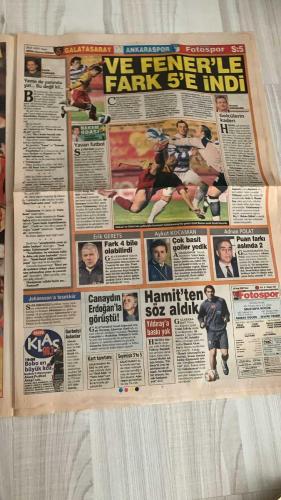 FOTOSPOR SPOR GAZETESİ - TURKISH NEWSPAPER - DOĞUM GÜNÜ HEDİYESİ  - EKSİKSİZ TAM TAKIM GAZETE -   28 OCAK 2007 PAZAR  HALUK ULUSOY – SENES ERZİK – MICHEL PLATINI – HAKAN ŞÜKÜR – SABRİ SAROĞLU – ÖZHAN CANAYDIN – ADNAN POLAT – ERİK GERETS – YUSUF ŞİMŞEK – CANOBBIO – ERGUN GÜRSOY – ALİ GÜRSOY – ARDA TURAN – SAŞA İLİÇ – MATEJA KEZMAN – VOLKAN DEMİREL – SERDAR KULBİLGE – EDU – UĞUR BORAL – SERKAN BALCI – APPIAH – AZİZ YILDIRIM – MUSTAFA TURGUN – YAKUP SEVİNDİK – HÜSEYİN ÇAĞLAR – FATİH TURKER  FENERBAHÇE: ERCİYESSPOR MAÇINDA SON DAKİKADA BERABERLİK – ZICO’NUN DİLİ SÜRÇTÜ, ELEŞTİRİLER ARTTI – HALUK ULUSOY: “AVRUPA’DA TEK TAKIMIMIZ FENERBAHÇE’YE DESTEK OLMAK GÖREVİMİZ” – OLIVEIRA VE MARTINEZ TRANSFER GÜNDEMDE – SERKAN VE APPIAH KAVGAYI UÇAKTA BARIŞA ÇEVİRDİ – EDU VE UĞUR DA “ARKADAŞLIK ÜST DÜZEYDE” MESAJI VERDİ – VOLKAN’IN YEDİĞİ GOL SONRASI KUPADA KALECİ SERDAR KULBİLGE OYNAYABİLİR – KEZMAN: “100. YILA ADIMI YAZDIRMALIYIM.”  GALATASARAY: ANKARASPOR’U 2-0 YENDİ – GOLLER HAKAN ŞÜKÜR VE SABRİ’DE