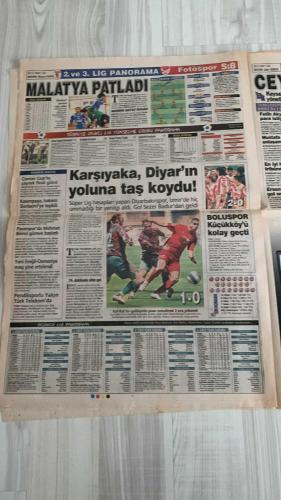 FOTOSPOR SPOR GAZETESİ - TURKISH NEWSPAPER - DOĞUM GÜNÜ HEDİYESİ  - EKSİKSİZ TAM TAKIM GAZETE -    30 OCAK 2007 SALI  SHAKIRA – ALEX DE SOUZA – MATEJA KEZMAN – ZICO – ADNAN POLAT – ADNAN SEZGİN – TOMAS – ARDA TURAN – ÜMİT KARAN – ORHAN AK – YILDIRAY BAŞTÜRK – MEHMET GÜVEN – DANIEL CARRUSCA – SAŞA İLİÇ – JAVIER CLEMENTE – YILDIRIM DEMİRÖREN – HÜSEYİN ÇAĞLAR – TEVFİK YENER  FENERBAHÇE: ERCİYESSPOR BERABERLİĞİ SONRASI ELEŞTİRİLER – “BAY ZICO” YAZISI: “YANLIŞ OYUNCU SEÇİMLERİYLE TAKIMIN DAMARLARINA TİNER KOKUSU SIKMAYIN” – FORTİS KUPASI ÇEYREK FİNAL: GENÇLERBİRLİĞİ İLE SEYİRCİSİZ MAÇ – 100. YIL BOMBASI: SHAKIRA İSTANBUL’DA KONSER VERECEK.  GALATASARAY: ANKARASPOR GALİBİYETİ SONRASI ETİLER ŞAMDAN’DA KUTLAMA – ADNAN POLAT FUTBOLCULARA ÖVGÜLER YAĞDIRDI – YILDIRAY BAŞTÜRK İÇİN YENİ ATAK – MEHMET GÜVEN ARTIK BANKO – CARRUSCA İÇİN OLUMSUZ SİNYAL – SAŞA İLİÇ’E MONACO’DAN TEKLİF – İNAMOTO VE GERETS “EN ZAYIF HALKA” OLARAK GÖRÜLÜYOR.  BEŞİKTAŞ: VESTEL MANİSA GALİBİYETİ SONRASI DEMİRÖREN’E GALATASAR