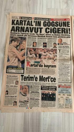 FOTOSPOR SPOR GAZETESİ - TURKISH NEWSPAPER - DOĞUM GÜNÜ HEDİYESİ  - EKSİKSİZ TAM TAKIM GAZETE -    30 OCAK 2007 SALI  SHAKIRA – ALEX DE SOUZA – MATEJA KEZMAN – ZICO – ADNAN POLAT – ADNAN SEZGİN – TOMAS – ARDA TURAN – ÜMİT KARAN – ORHAN AK – YILDIRAY BAŞTÜRK – MEHMET GÜVEN – DANIEL CARRUSCA – SAŞA İLİÇ – JAVIER CLEMENTE – YILDIRIM DEMİRÖREN – HÜSEYİN ÇAĞLAR – TEVFİK YENER  FENERBAHÇE: ERCİYESSPOR BERABERLİĞİ SONRASI ELEŞTİRİLER – “BAY ZICO” YAZISI: “YANLIŞ OYUNCU SEÇİMLERİYLE TAKIMIN DAMARLARINA TİNER KOKUSU SIKMAYIN” – FORTİS KUPASI ÇEYREK FİNAL: GENÇLERBİRLİĞİ İLE SEYİRCİSİZ MAÇ – 100. YIL BOMBASI: SHAKIRA İSTANBUL’DA KONSER VERECEK.  GALATASARAY: ANKARASPOR GALİBİYETİ SONRASI ETİLER ŞAMDAN’DA KUTLAMA – ADNAN POLAT FUTBOLCULARA ÖVGÜLER YAĞDIRDI – YILDIRAY BAŞTÜRK İÇİN YENİ ATAK – MEHMET GÜVEN ARTIK BANKO – CARRUSCA İÇİN OLUMSUZ SİNYAL – SAŞA İLİÇ’E MONACO’DAN TEKLİF – İNAMOTO VE GERETS “EN ZAYIF HALKA” OLARAK GÖRÜLÜYOR.  BEŞİKTAŞ: VESTEL MANİSA GALİBİYETİ SONRASI DEMİRÖREN’E GALATASAR
