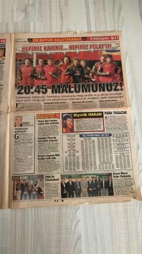 FOTOSPOR SPOR GAZETESİ - TURKISH NEWSPAPER - DOĞUM GÜNÜ HEDİYESİ  - EKSİKSİZ TAM TAKIM GAZETE -    30 OCAK 2007 SALI  SHAKIRA – ALEX DE SOUZA – MATEJA KEZMAN – ZICO – ADNAN POLAT – ADNAN SEZGİN – TOMAS – ARDA TURAN – ÜMİT KARAN – ORHAN AK – YILDIRAY BAŞTÜRK – MEHMET GÜVEN – DANIEL CARRUSCA – SAŞA İLİÇ – JAVIER CLEMENTE – YILDIRIM DEMİRÖREN – HÜSEYİN ÇAĞLAR – TEVFİK YENER  FENERBAHÇE: ERCİYESSPOR BERABERLİĞİ SONRASI ELEŞTİRİLER – “BAY ZICO” YAZISI: “YANLIŞ OYUNCU SEÇİMLERİYLE TAKIMIN DAMARLARINA TİNER KOKUSU SIKMAYIN” – FORTİS KUPASI ÇEYREK FİNAL: GENÇLERBİRLİĞİ İLE SEYİRCİSİZ MAÇ – 100. YIL BOMBASI: SHAKIRA İSTANBUL’DA KONSER VERECEK.  GALATASARAY: ANKARASPOR GALİBİYETİ SONRASI ETİLER ŞAMDAN’DA KUTLAMA – ADNAN POLAT FUTBOLCULARA ÖVGÜLER YAĞDIRDI – YILDIRAY BAŞTÜRK İÇİN YENİ ATAK – MEHMET GÜVEN ARTIK BANKO – CARRUSCA İÇİN OLUMSUZ SİNYAL – SAŞA İLİÇ’E MONACO’DAN TEKLİF – İNAMOTO VE GERETS “EN ZAYIF HALKA” OLARAK GÖRÜLÜYOR.  BEŞİKTAŞ: VESTEL MANİSA GALİBİYETİ SONRASI DEMİRÖREN’E GALATASAR