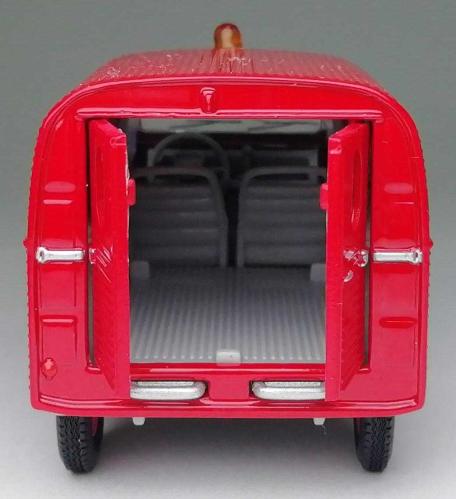 FRANSIZ SOLİDO MARKA İTFAİYE SERİSİ ''FRANSA CİTROEN 2CV CAMIONETTE'' 1:50 ÖLÇEKLİ METAL GÖVDELİ MODEL ARABA KORUMA PAKETİNDE