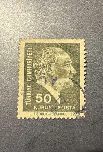 Türk Pulu - Turkish Stamp - Postadan Geçmiş Pul Filateli - DAMGALI - ATATÜRK TEMALI PUL , 50 KURUŞ - Türkiye Cumhuriyeti - NOSTALJİK DOĞUM GÜNÜ HEDİYESİ