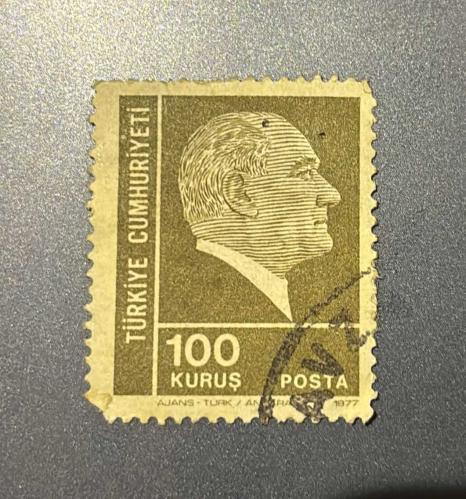 Türk Pulu - Turkish Stamp - Postadan Geçmiş Pul Filateli - DAMGALI - ATATÜRK TEMALI PUL , 100 KURUŞ - Türkiye Cumhuriyeti - NOSTALJİK DOĞUM GÜNÜ HEDİYESİ - 1977