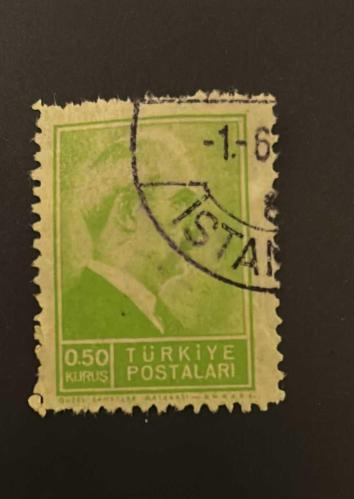 Türk Pulu - Turkish Stamp - Postadan Geçmiş Pul Filateli - İSTANBUL DAMGALI - İSMET İNÖNÜ TEMALI PUL ,0.50 KURUŞ - Türkiye Cumhuriyeti - NOSTALJİK DOĞUM GÜNÜ HEDİYESİ - 1975