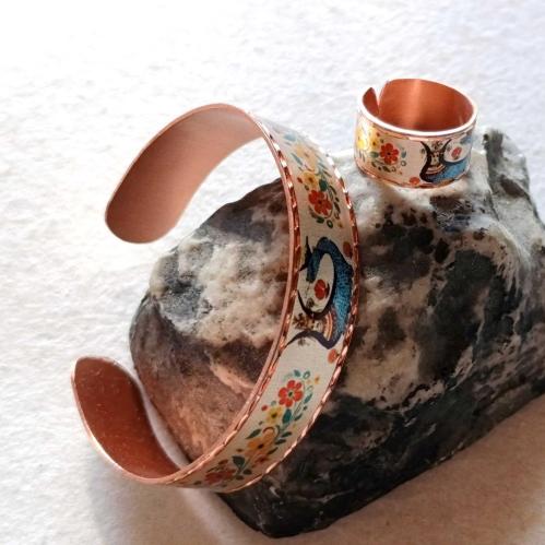 Bakır el işçilikli lüks bilezik ve Yüzük Set - İnce dar model BLZYZK-50 Kelepçe Oval Form . ŞAHMARAN Takı kutusunda gönderilecektir. Fabrikasyon değildir. Lüks kalitedir.